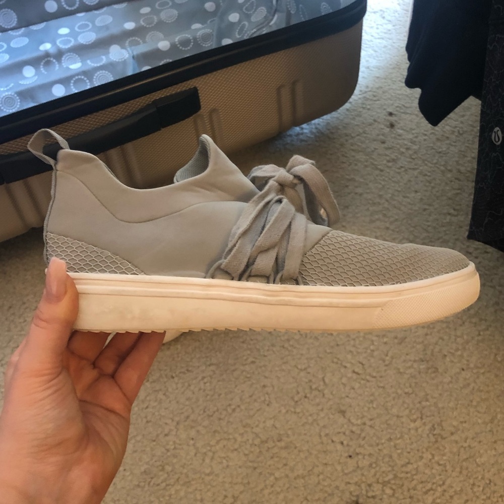 Steve Madden Sneakers